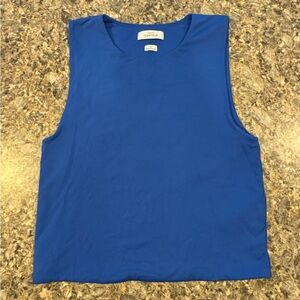 Aritzia Babaton Contour tank size M